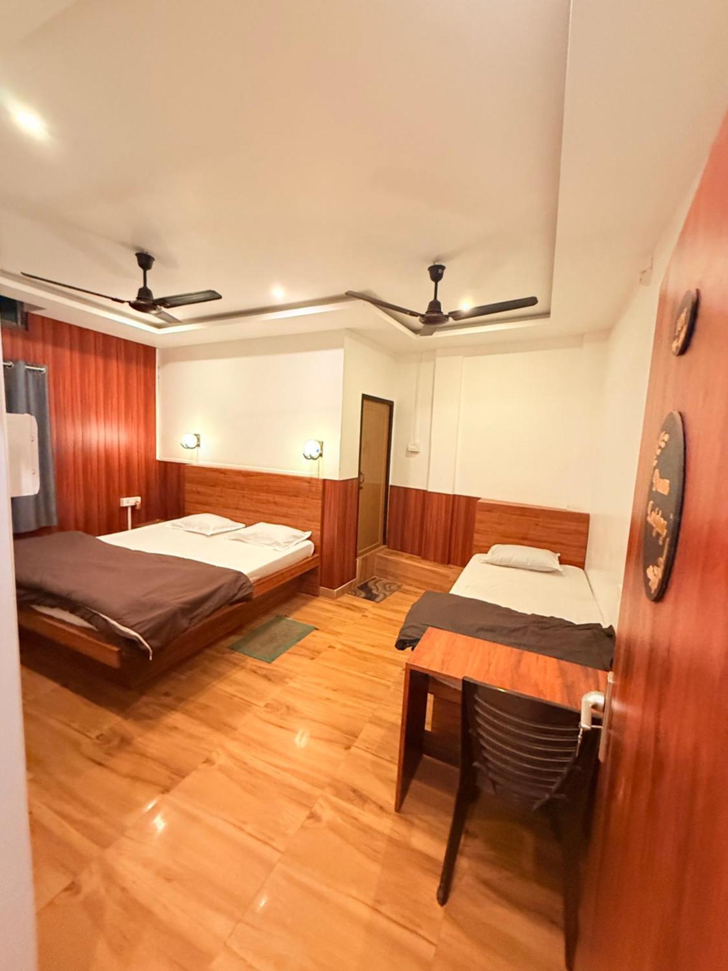 Dream Lodging ซิลชาร์ ภายนอก รูปภาพ